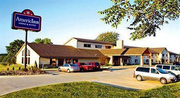 Cobblestone Hotel&suites - Hotel