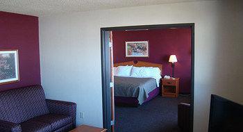 Hotel Cobblestone Hotel&suites - 3*