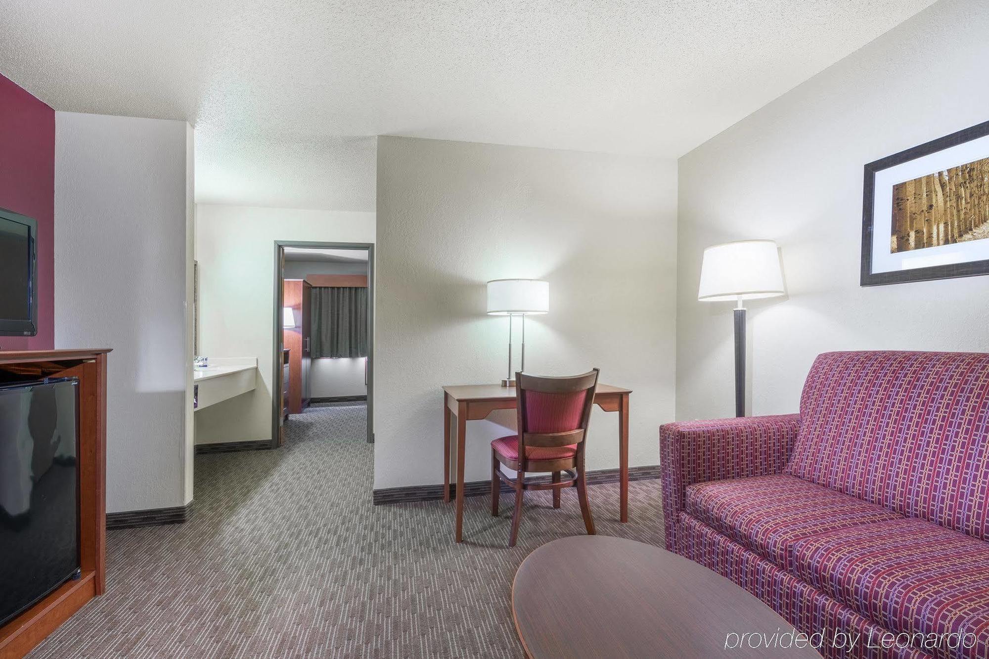 Americinn By Wyndham Hotel