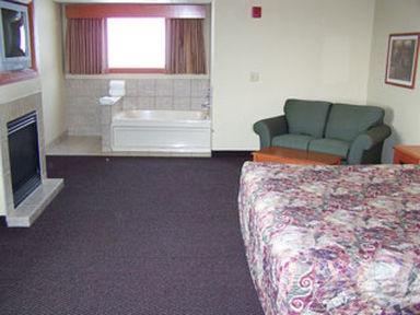 Americinn By Wyndham Baldwin