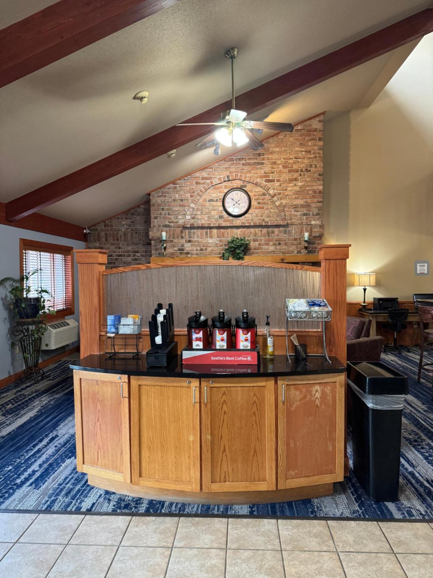 Hotel Americinn By Wyndham 3*