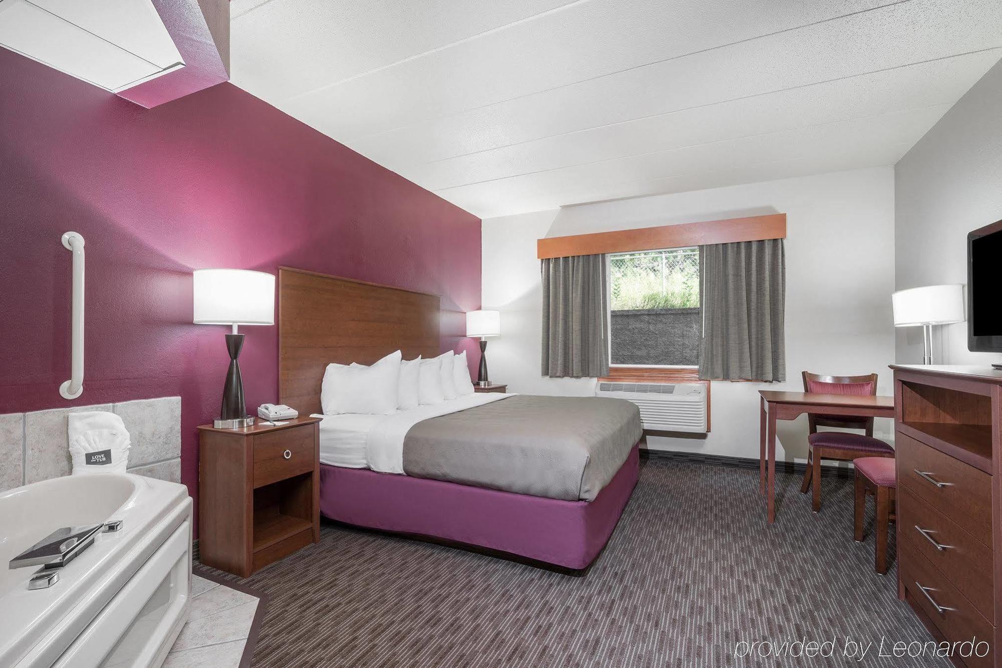 Hotel Americinn By Wyndham 3*